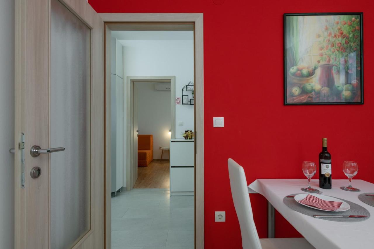 Apartments Greta & Ivona Pula Exterior foto